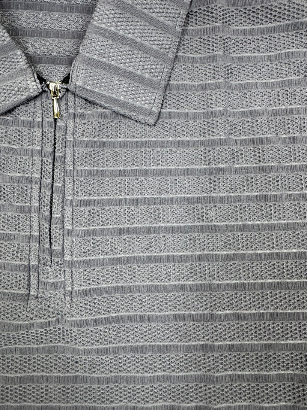 Stitchless Textured Zip-Neck Polo